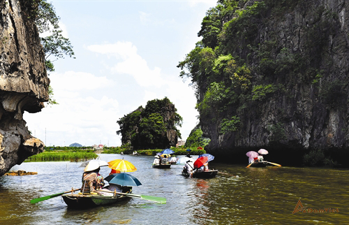 HÀ NỘI – HOA LƯ – TAM CỐC