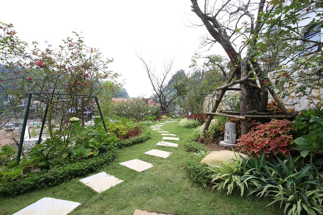 Silk Path Grand Sapa Resort