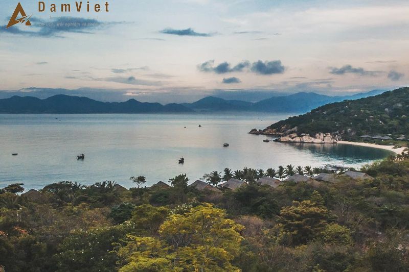 Vịnh Ninh Vân ở Nha Trang