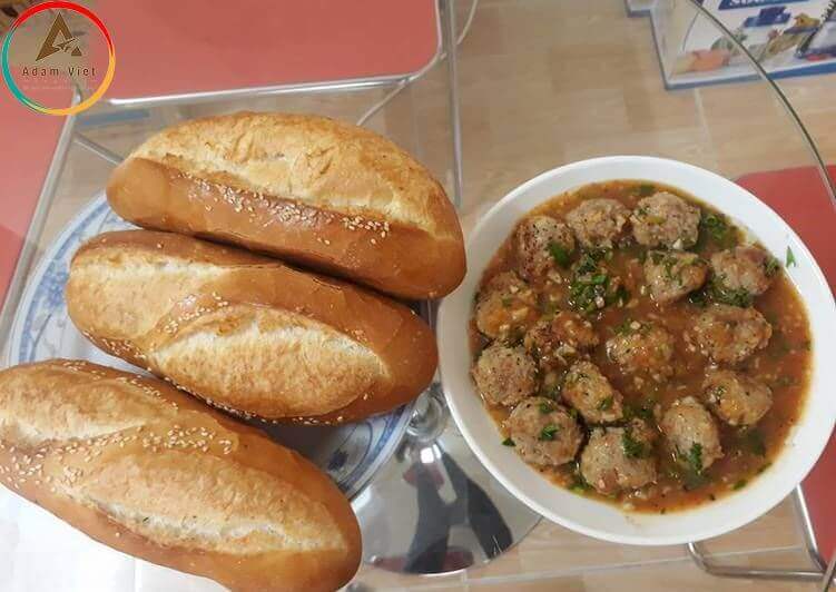 Bánh mì xíu mại